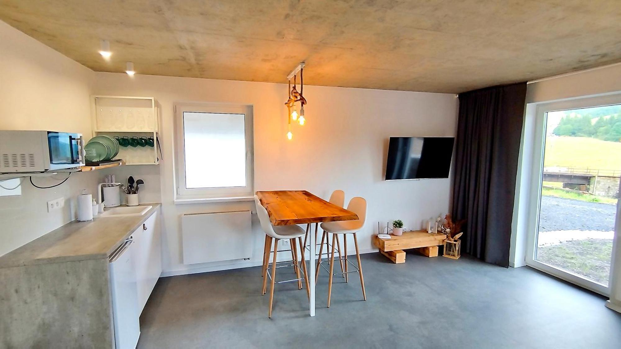 Chalupky Pod Viaduktom Villa เตลการ์ต ภายนอก รูปภาพ